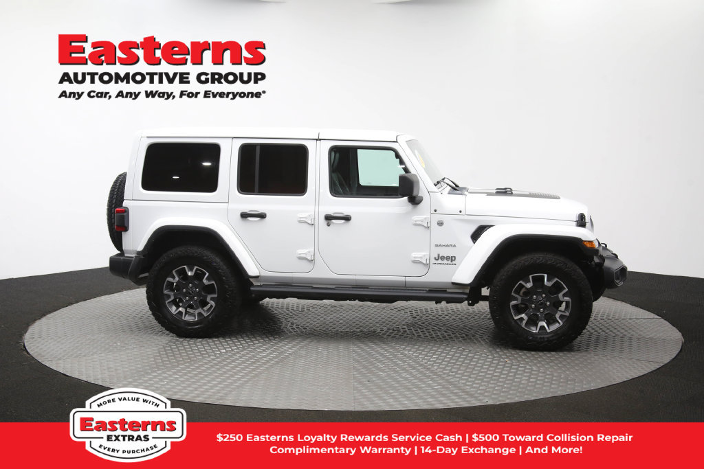 Used 2024 Jeep Wrangler Unlimited Sahara w/ Dual Top Group AWD/4WD image 46