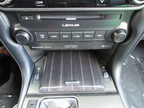 Used 2023 Lexus GX 460 Luxury w/ Sport Design Package AWD/4WD image 48