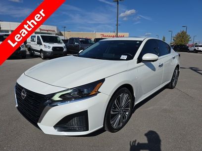 Used 2023 Nissan Altima 2.5 SL