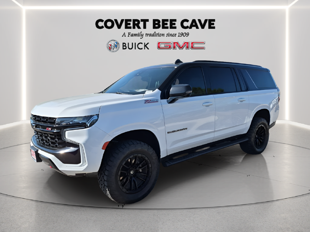 Used 2023 Chevrolet Suburban Z71 w/ Luxury Package AWD/4WD image 3