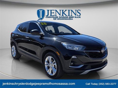 Used 2020 Buick Encore GX Preferred w/ Cold Weather Comfort Package image 11