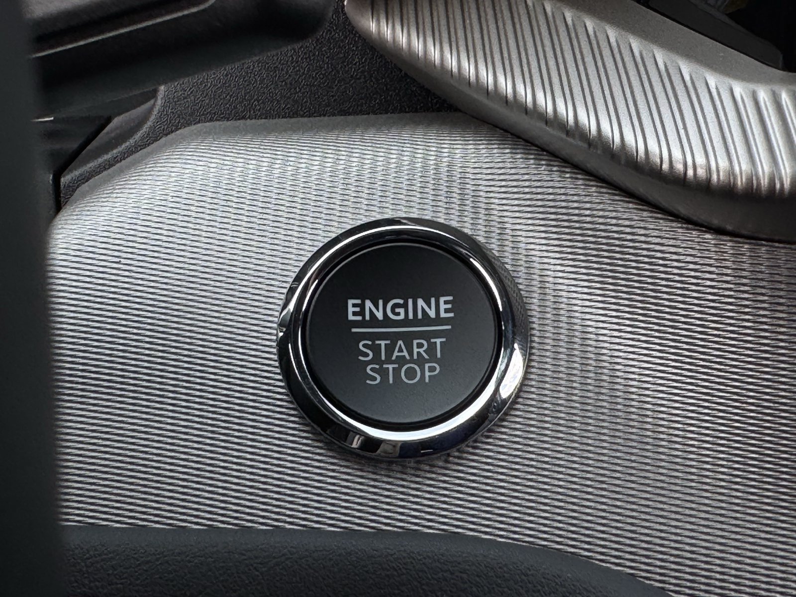 New 2027 Ford Explorer Active RWD image 18