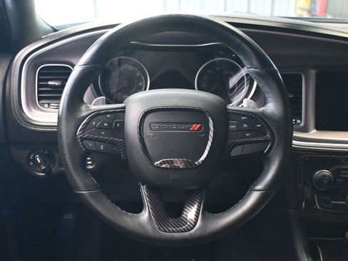 Used 2019 Dodge Charger R/T w/ Plus Group RWD image 12