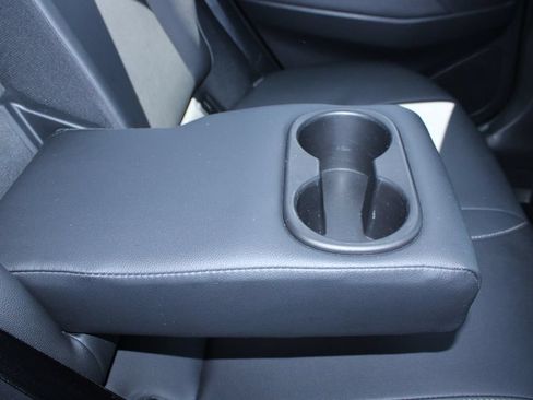 Used 2023 Toyota Corolla Cross XLE w/ Convenience Package AWD/4WD image 22