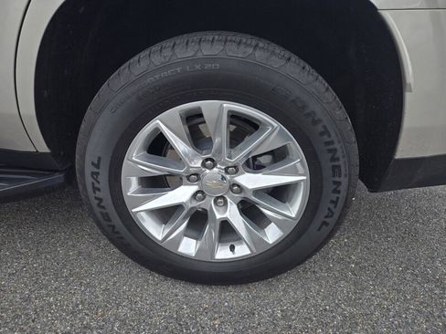 Used 2024 Chevrolet Tahoe Premier RWD image 10