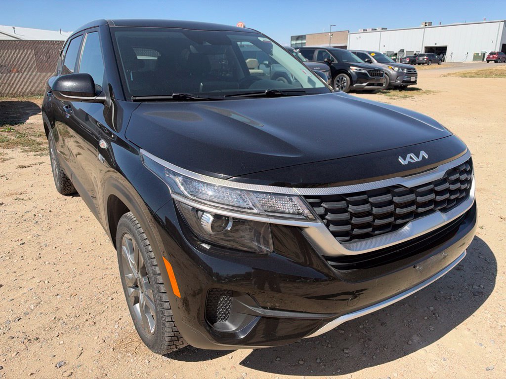 Certified 2023 Kia Seltos LX AWD/4WD image 7