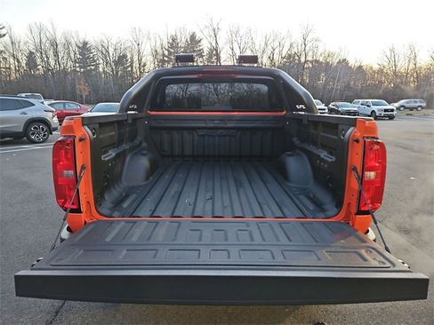 Certified 2020 Chevrolet Colorado ZR2 w/ ZR2 Dusk Special Edition image 23