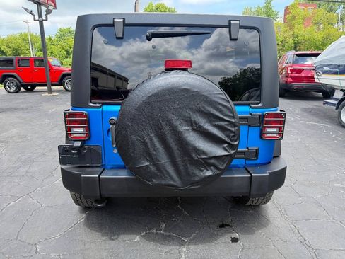 Used 2015 Jeep Wrangler Unlimited Sport w/ Quick Order Package 24S AWD/4WD image 5