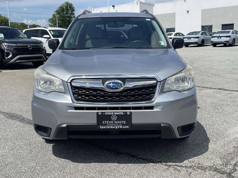 Used 2015 Subaru Forester 2.5i w/ Alloy Wheel Package AWD/4WD image 2