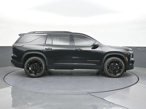 New 2026 Chevrolet Traverse LT w/ LPO, Floor Liner Package FWD image 12
