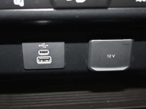 Used 2024 Ford F250 XLT image 51