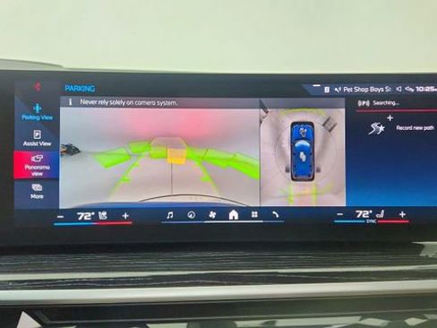 Used 2025 BMW X7 M60i image 52