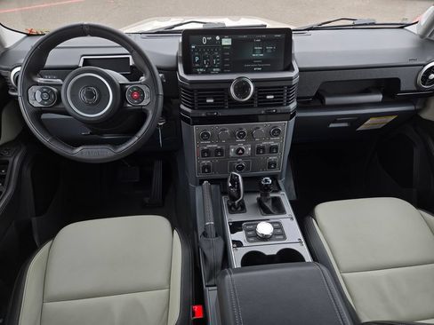 Used 2024 INEOS Grenadier AWD/4WD image 20