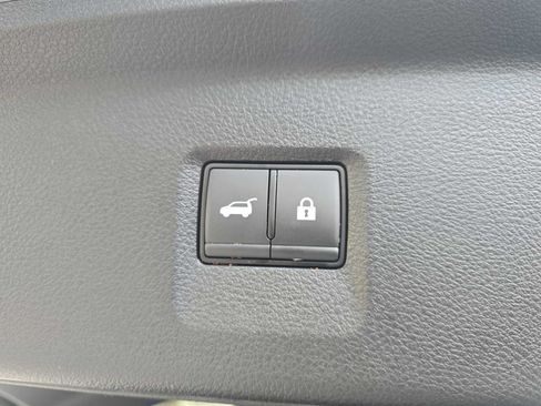 Used 2025 INFINITI QX60 Luxe FWD image 27