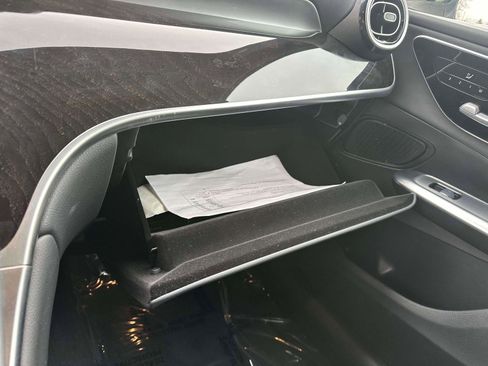 Used 2024 Mercedes-Benz GLC 300 GLC 300 4MATIC SUV AWD image 29