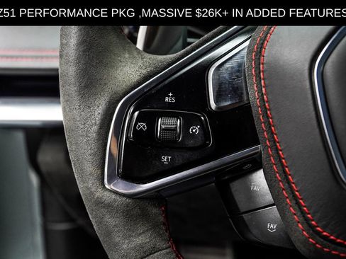 Used 2022 Chevrolet Corvette Stingray Premium Cpe w/ Z51 Performance Package RWD image 37