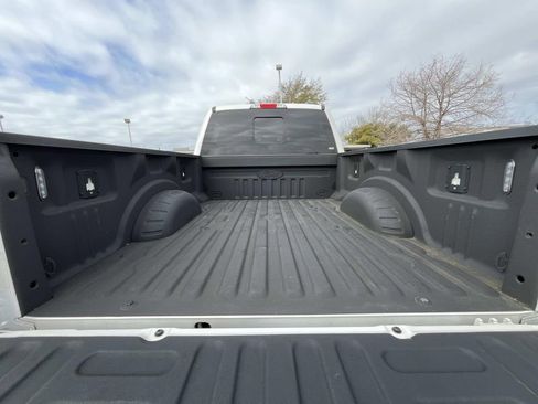 Used 2019 Ford F250 Lariat w/ Lariat Ultimate Package image 14