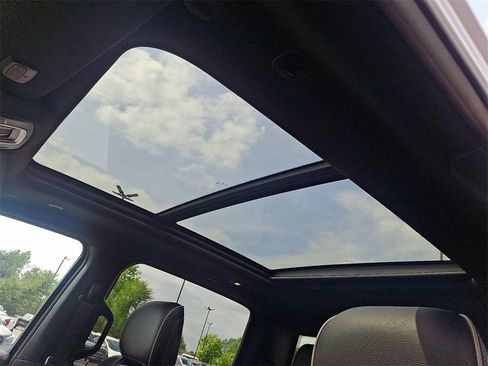 Certified 2024 RAM 1500 Limited image 15