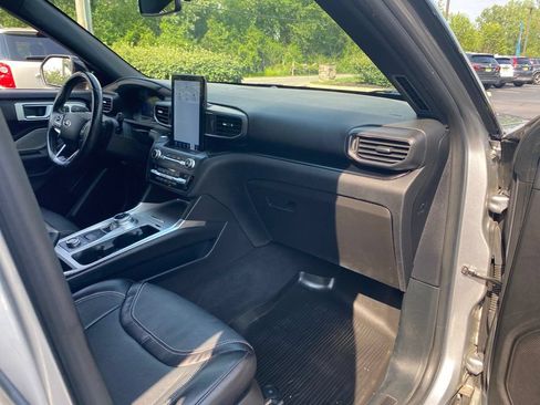 Used 2020 Ford Explorer ST w/ ST High-Performance Pack AWD/4WD image 45