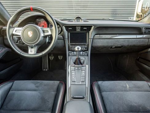 Used 2016 Porsche 911 Carrera GTS RWD image 5