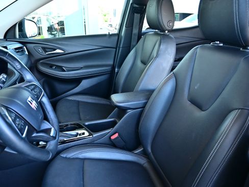 Used 2024 Buick Encore GX Sport Touring w/ Comfort Package AWD/4WD image 22