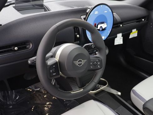 New 2026 MINI Cooper 4-Door Hardtop FWD image 7
