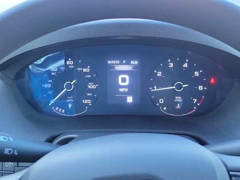 Used 2025 RAM ProMaster 2500 w/ Convenience Group image 9