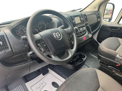 Used 2017 RAM ProMaster 1500 FWD image 3