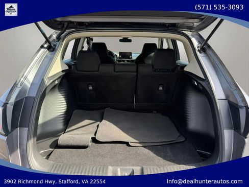 Used 2023 Honda HR-V LX image 12