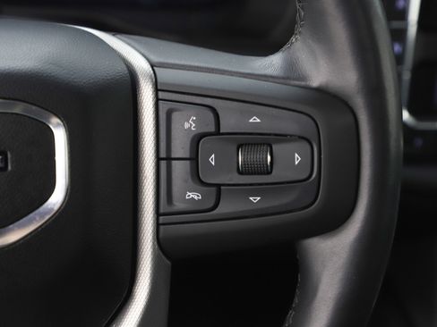 Used 2023 GMC Yukon Denali w/ Denali Reserve Package image 31