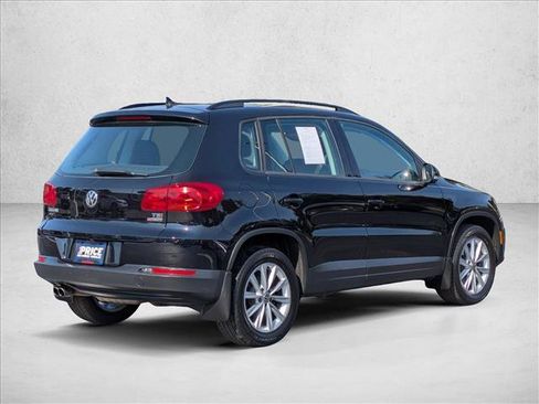 Used 2017 Volkswagen Tiguan S AWD/4WD image 5