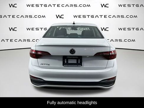 Used 2022 Volkswagen Jetta S image 7