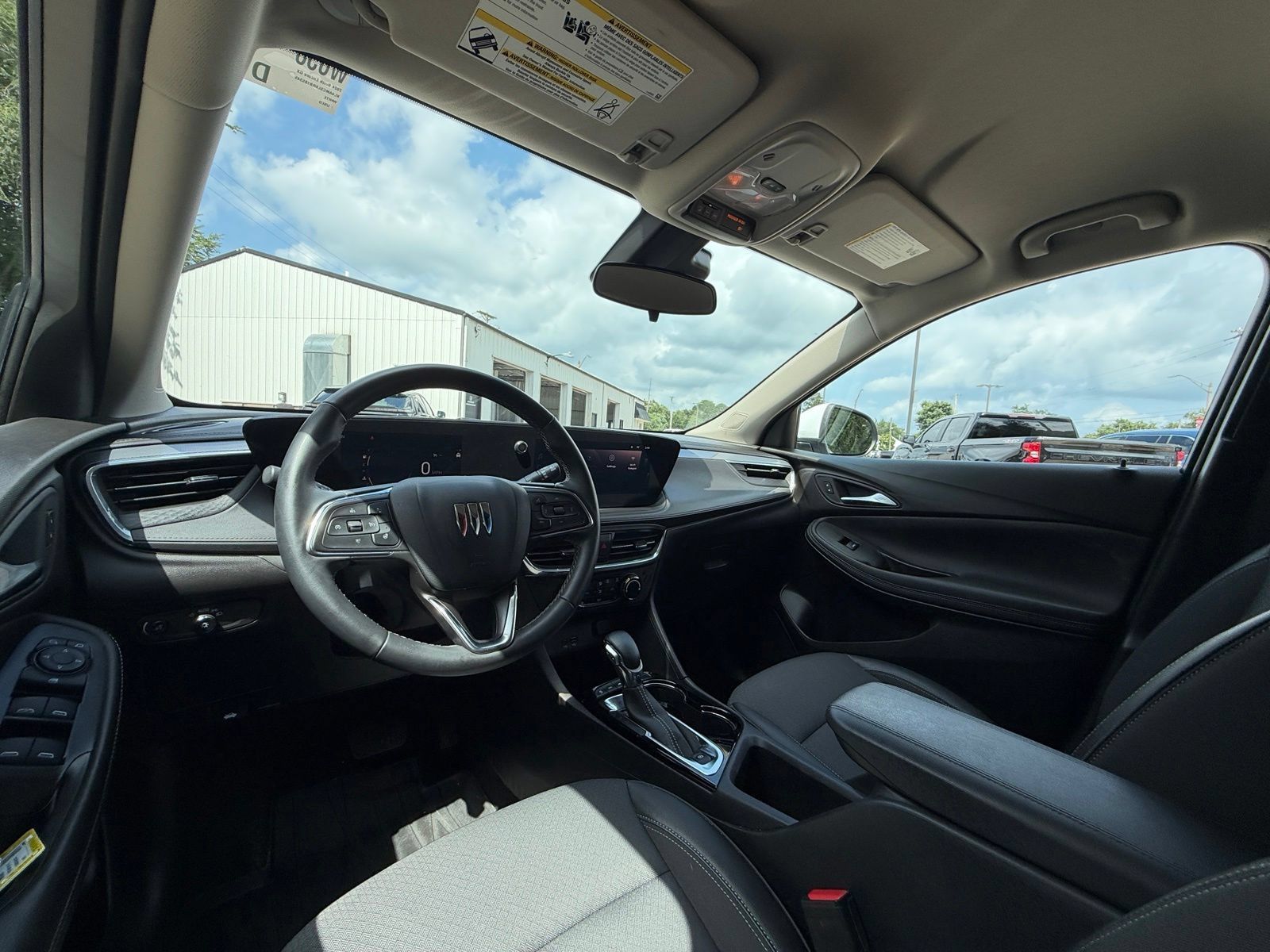 Used 2024 Buick Encore GX Preferred w/ Comfort Package AWD/4WD image 17