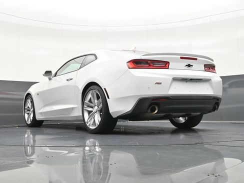 Used 2016 Chevrolet Camaro LT RWD image 25