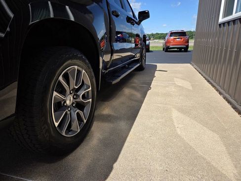 Used 2019 Chevrolet Silverado 1500 RST AWD/4WD image 11