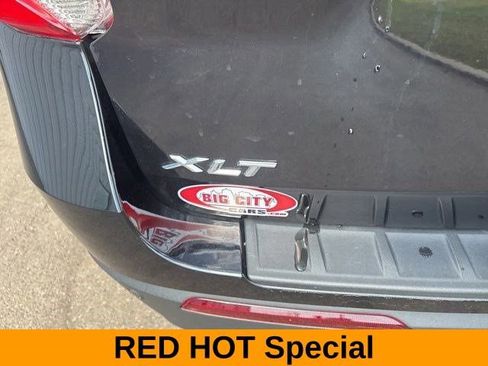 Used 2023 Ford Explorer XLT image 49