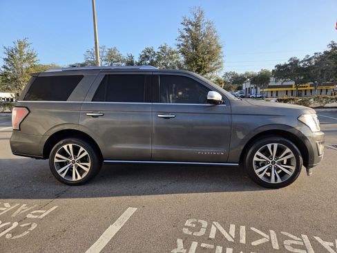 Used 2021 Ford Expedition Platinum image 17