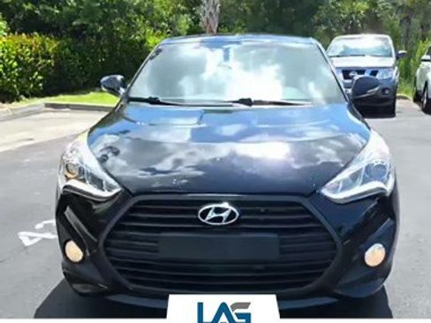 Used 2017 Hyundai Veloster Turbo w/ Tech Package 02 FWD image 1