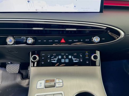 New 2026 Genesis GV70 2.5T Advanced AWD/4WD image 14