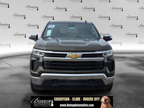 Used 2023 Chevrolet Silverado 1500 LT AWD/4WD image 28