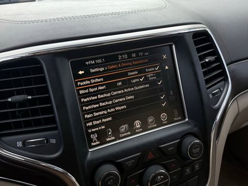 Used 2017 Jeep Grand Cherokee Overland image 39