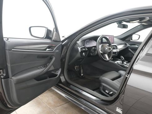Used 2023 BMW 540i xDrive w/ Executive Package AWD/4WD image 24