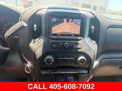 Used 2022 Chevrolet Silverado 1500 Custom AWD/4WD image 10