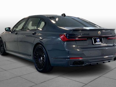 Used 2022 BMW ALPINA B7 xDrive w/ Luxury Rear Seating Package image 11