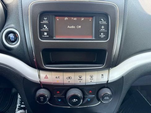 Used 2012 Dodge Journey SE FWD image 9