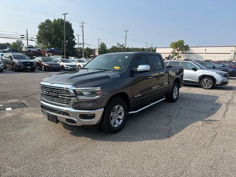Used 2022 RAM 1500 Laramie AWD/4WD image 3