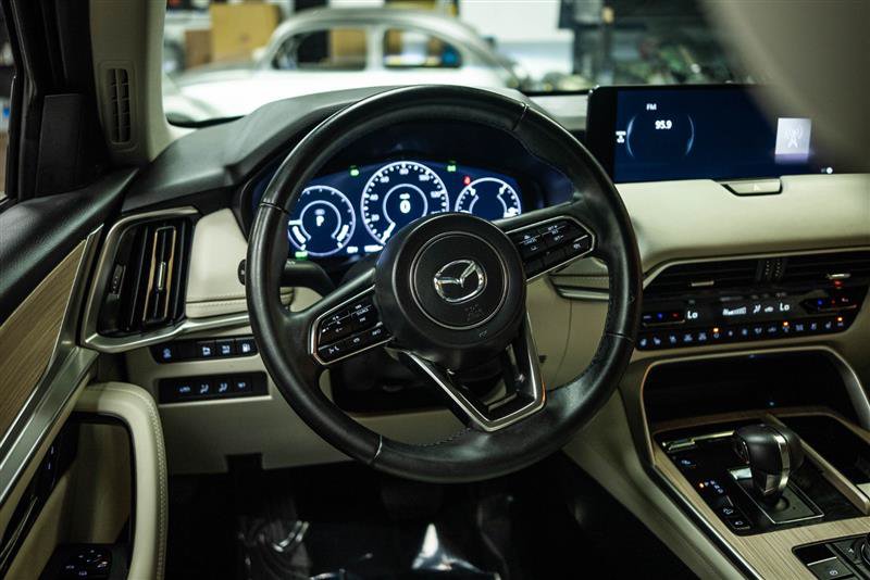 Used 2024 MAZDA CX-90 Plug-In Hybrid w/ Premium Plus AWD/4WD image 16