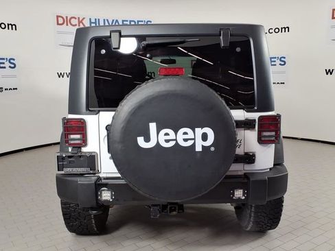 Used 2017 Jeep Wrangler Unlimited Sport AWD/4WD image 5