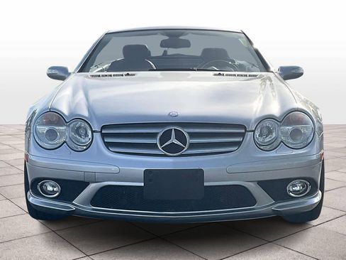 Used 2008 Mercedes-Benz SL 550 image 3