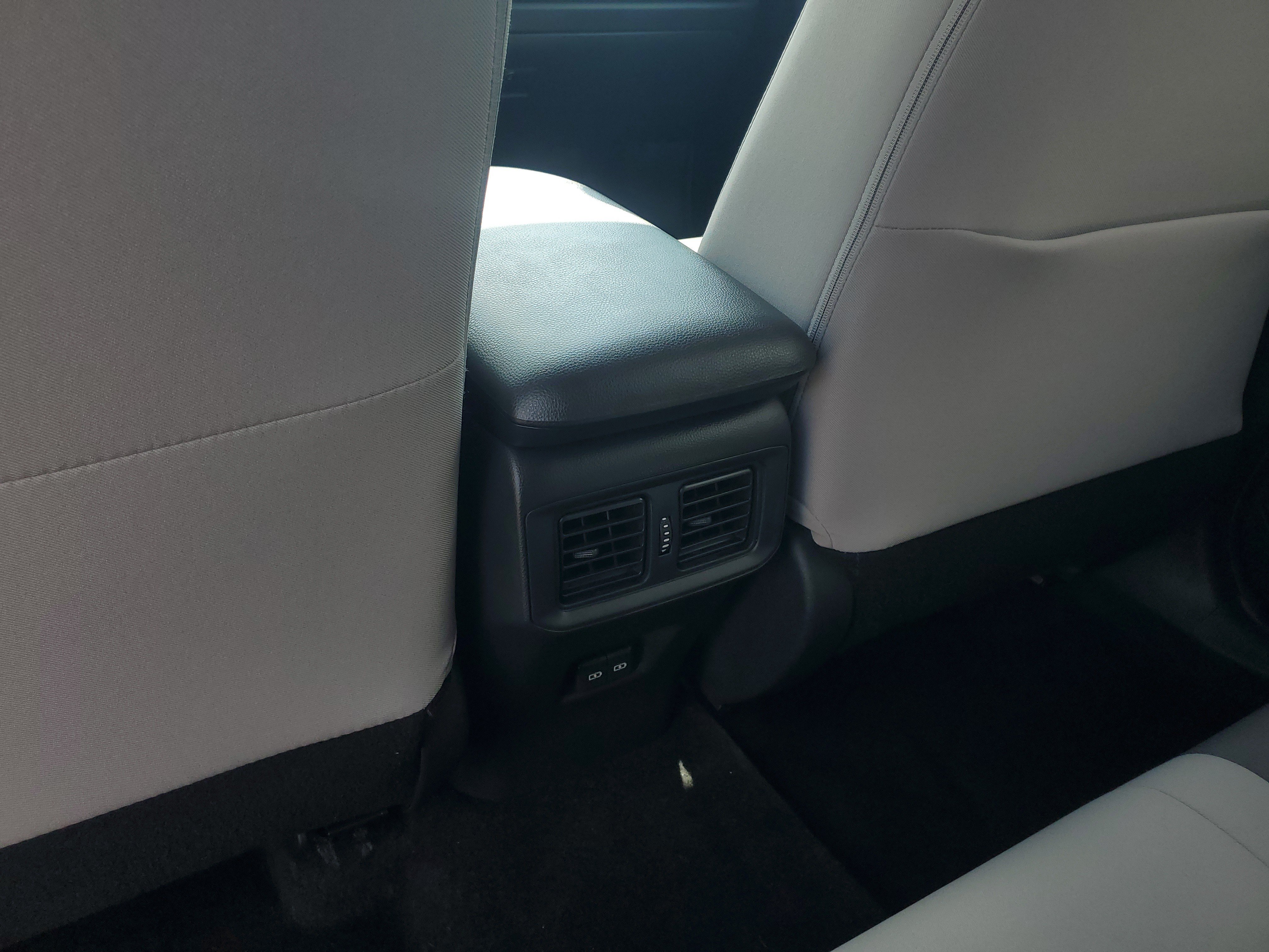 Used 2025 Toyota RAV4 XLE w/ Convenience Package FWD image 14